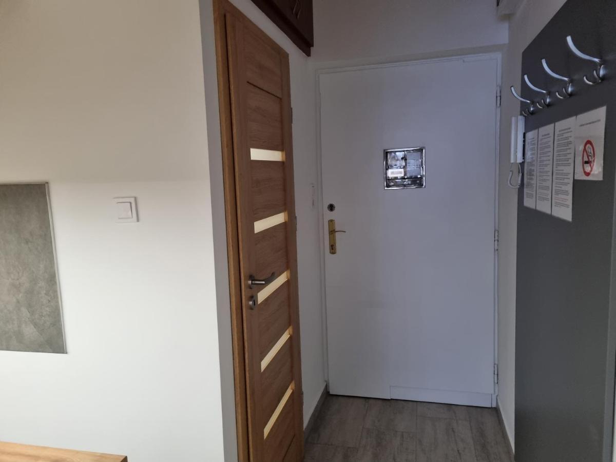 Downtown Studio Apartman ペーチ エクステリア 写真
